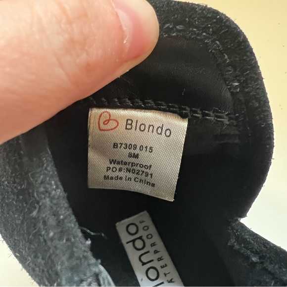 BLONDO Suede Booties - Picture 16 of 16